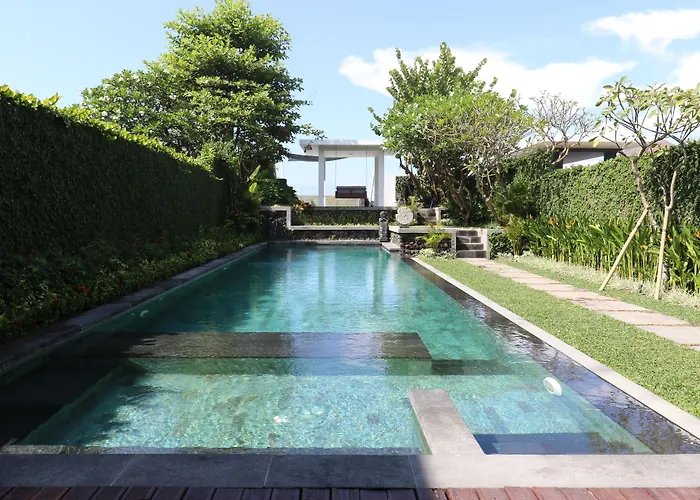 Bali Diamond Estates & *